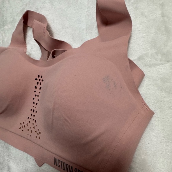 Victoria's Secret Black Leggings and Pink Sport Bra - Picture 11 of 11